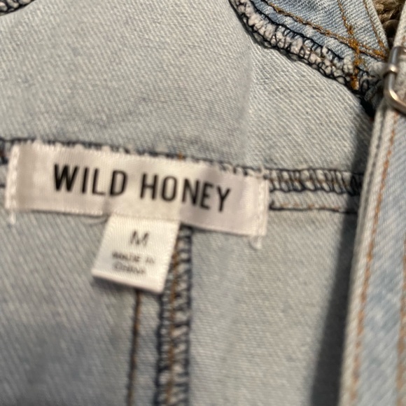 OVERALLS! - Picture 2 of 3